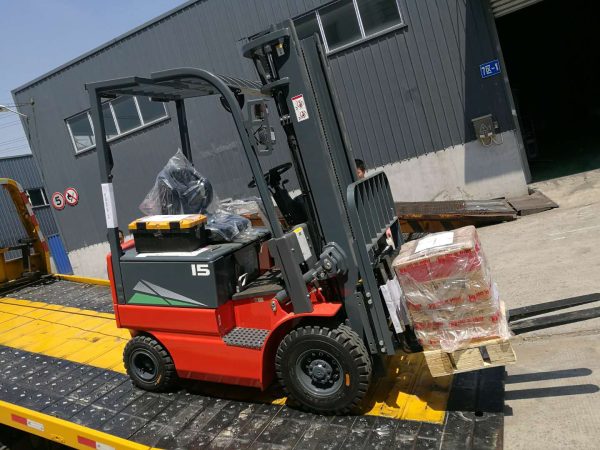 1.5T CPD15 Electric Forklift - Image 3