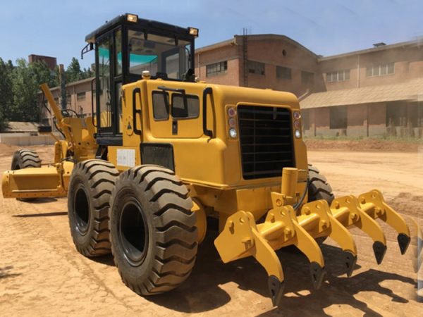 135HP 160HP 180HP 200HP 220HP Motor Grader with Front Blade and The Ripper - Image 2