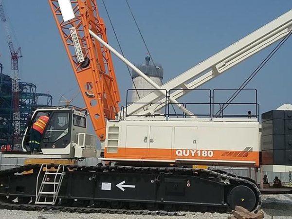 180 ton Heavy Crawler Crane QUY180 With High Quality For Sale in shanghai - Image 4