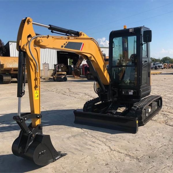 2.7 Ton Comfortable Mini Crawer Excavator Sy26u For Sale - Image 2