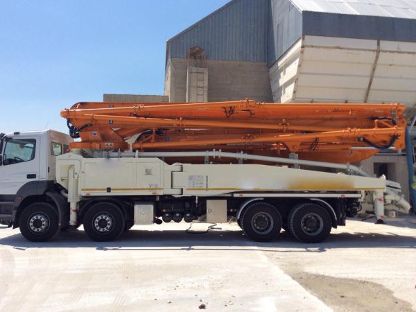 49m concrete pump truck 49X-6RZ truck concrete pumping made in China - Image 5