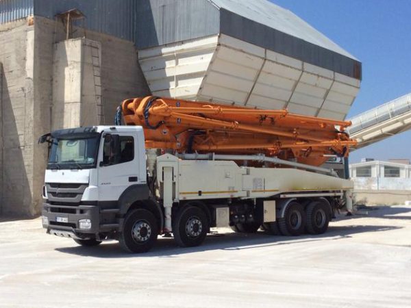 49m concrete pump truck 49X-6RZ truck concrete pumping made in China - Image 6