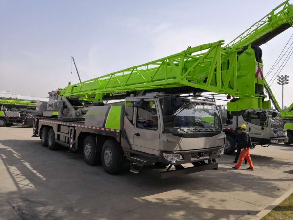 55 ton Mobile Truck Crane QY55V with Competitive Price - Image 3