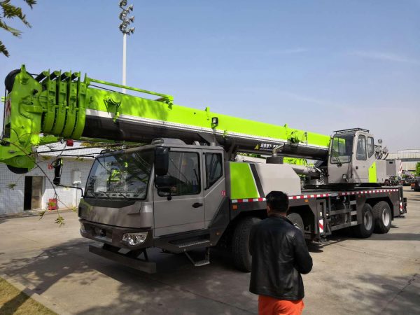 55 ton Mobile Truck Crane QY55V with Competitive Price - Image 4