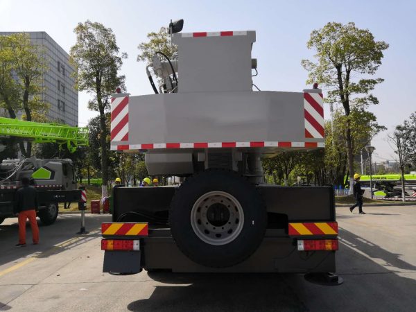 55 ton Mobile Truck Crane QY55V with Competitive Price - Image 5