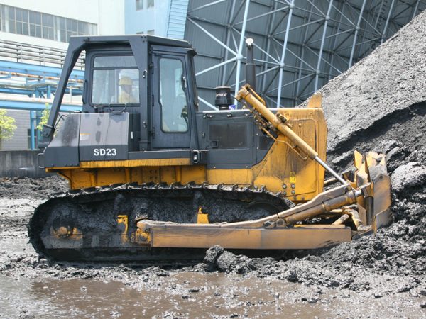 China New Earthmoving Machinery 230HP Wheel Bulldozer SD23 With Attachments - Image 5