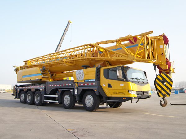 Heavy Duty Machinery 130 Ton Hydraulic Truck Crane XCT130 with Best Price - Image 2