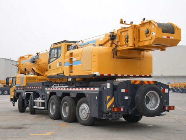 Heavy Duty Machinery 130 Ton Hydraulic Truck Crane XCT130 with Best Price - Image 6