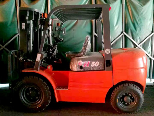 High Performance 4.5ton forklift HELI CPCD45 3m diesel Perfectly Worked - Image 5