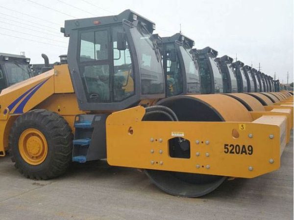 High Vibration Frequency Single Drum Road Roller CDM516B 16ton - Image 3