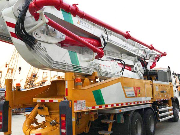 Hot Sale HB43V 43m Hydraulic Self-loading Concrete Mixer asphalt mixing plant 3axle - Image 4