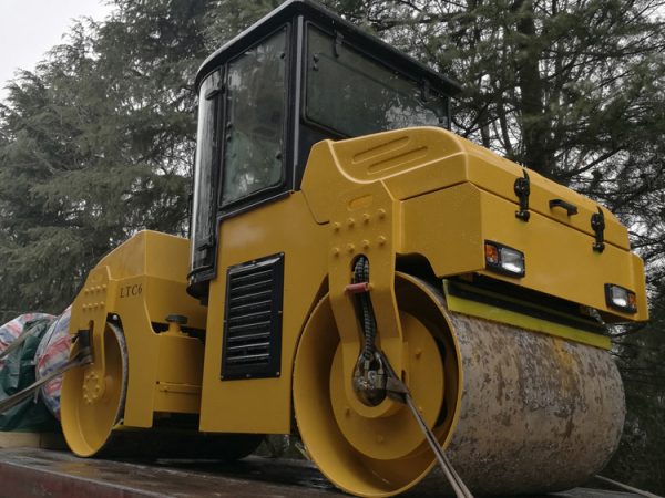 LUTONG Popular Hydraulic Double Drum Road Roller LTC6 with Spare Parts on Sale - Image 4