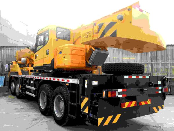 QY50KA Construction Crane 50 Ton Truck Crane Lifting Machine in Stock - Image 4