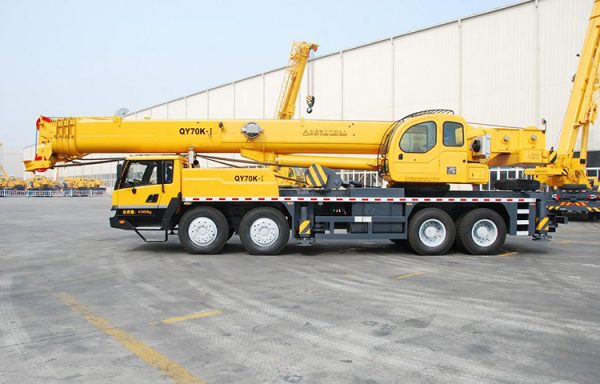 Qy70K5d 70 Ton Mobile Truck Crane for Construction Machinery - Image 2