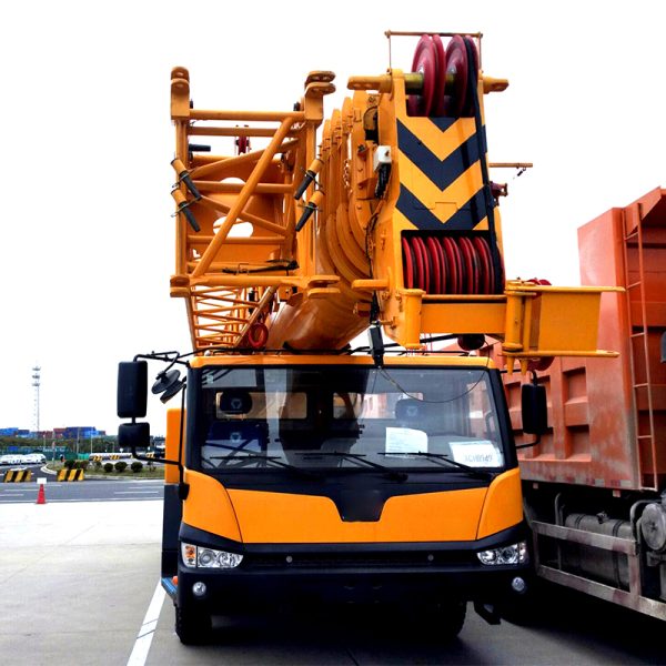 Qy70K5d 70 Ton Mobile Truck Crane for Construction Machinery - Image 5