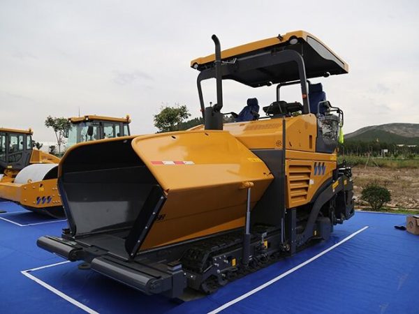 RP753 140KW Road Asphalt Concrete Paver Machine - Image 5