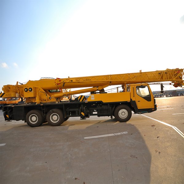 QY25K-II Chinese 25 Tons Truck Crane Price List With Factory Price - Image 4