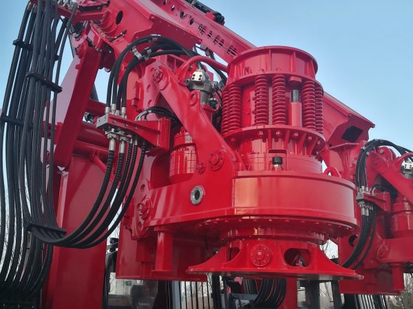 Rotary Drilling Rig SR265 275KN on Sale with Spare Parts - Image 4