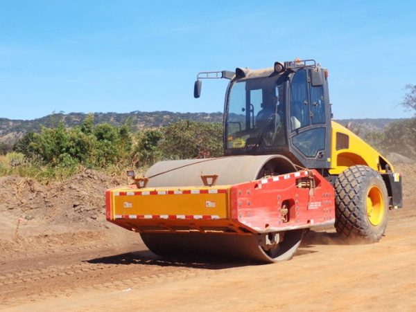 SPR200C-8 20T Hydraulic Road Roller - Image 4