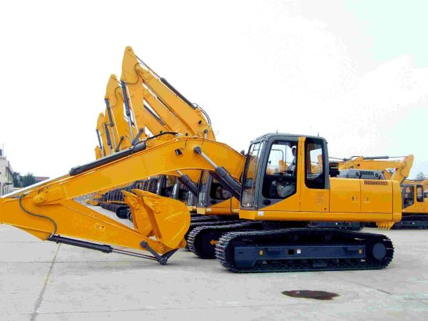 XE215C 20T Hydraulic Excavator - Image 4