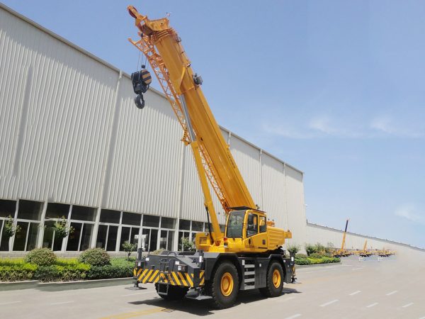 famous brand 60ton truck crane hydraulic pump RT60/80 roughy terrain crane high efficiency with professional service - Image 5