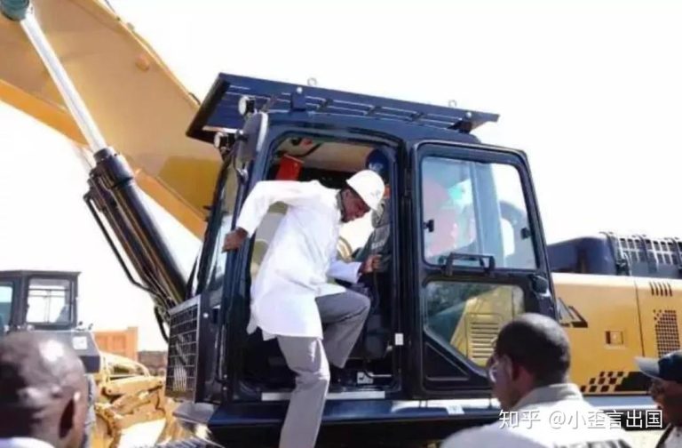 used excavator for sale in kenya